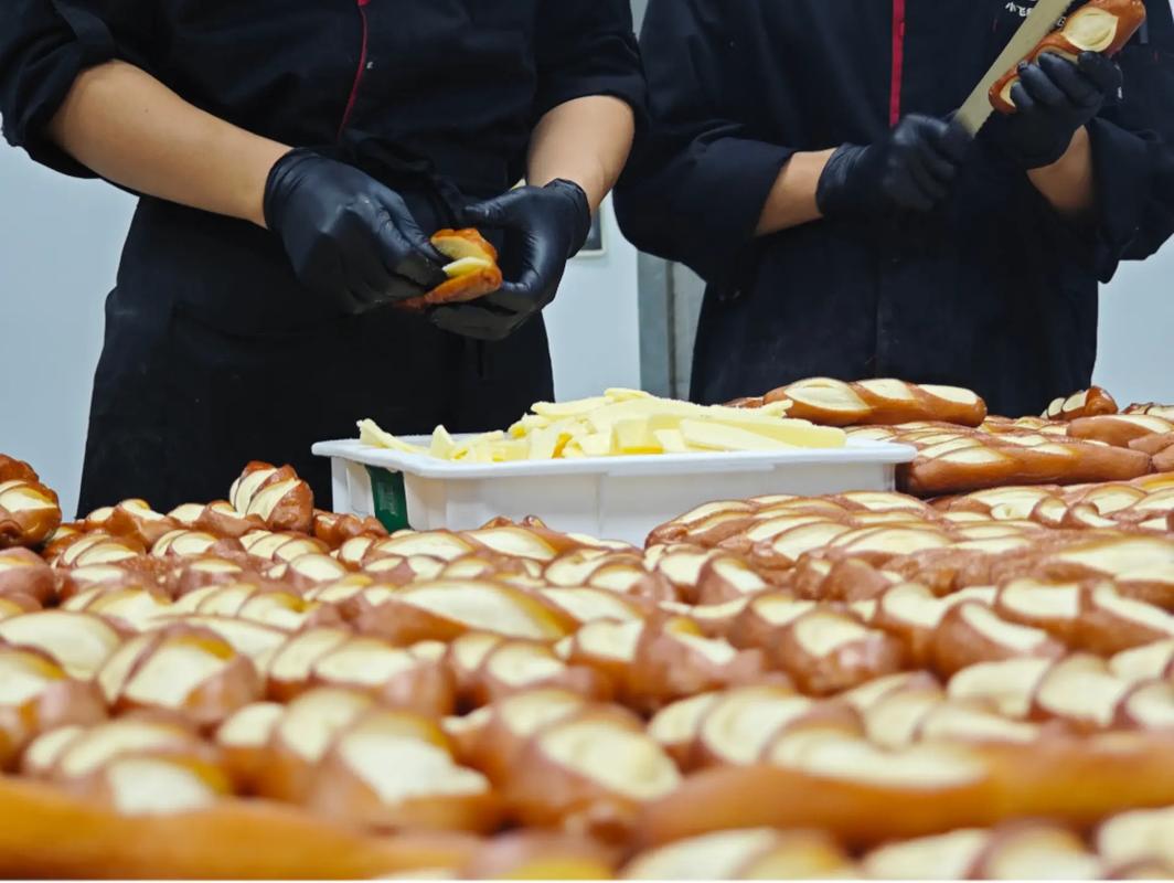 东菱面包机做面包的教程 东菱面包机做面包的教程